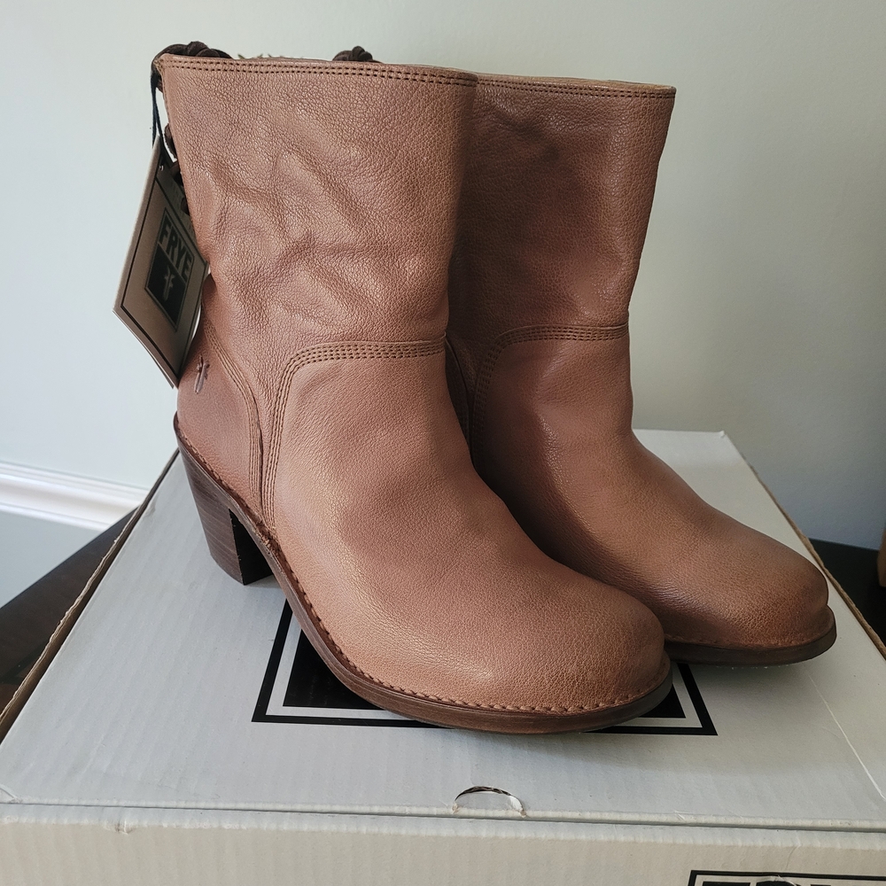 Frye Women's Brown Leather Heeled Boots